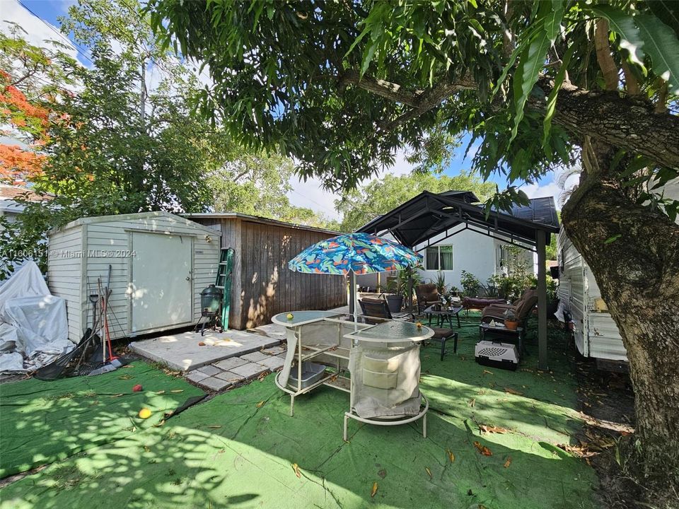 Active With Contract: $595,000 (0 beds, 0 baths, 2149 Square Feet)