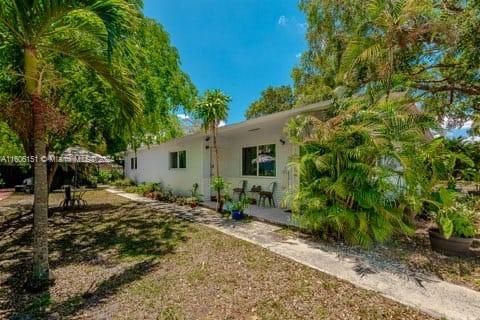 Active With Contract: $595,000 (0 beds, 0 baths, 2149 Square Feet)