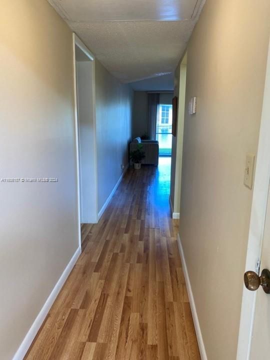 Recently Rented: $1,650 (1 beds, 1 baths, 750 Square Feet)