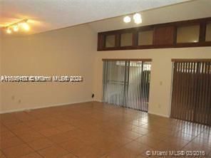 For Sale: $267,000 (2 beds, 2 baths, 1380 Square Feet)