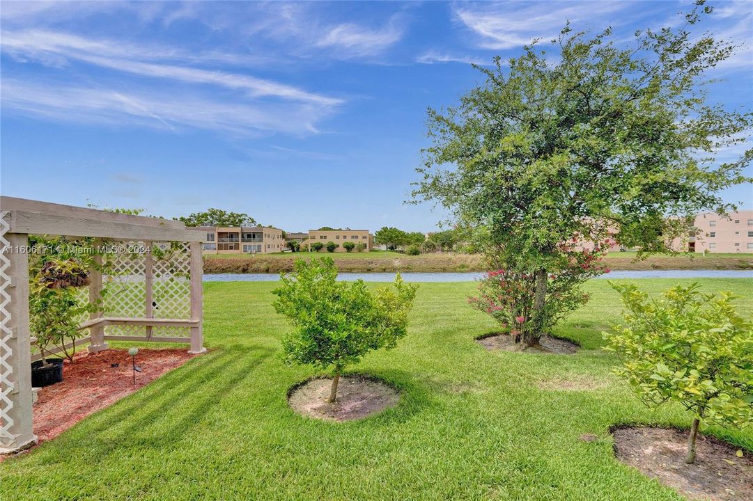 For Sale: $679,000 (3 beds, 2 baths, 1655 Square Feet)