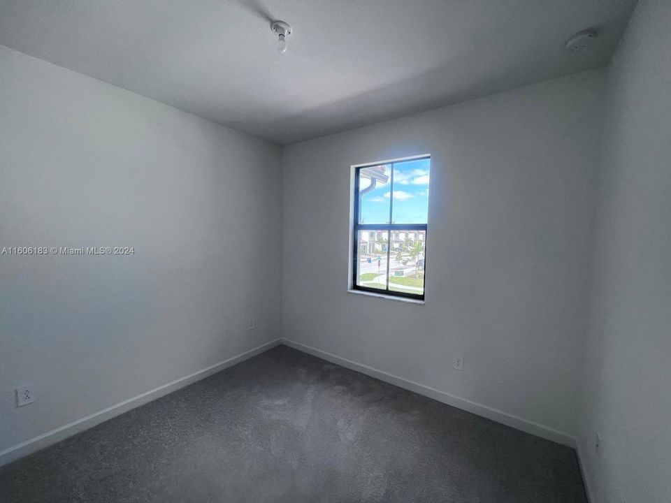 For Rent: $2,940 (3 beds, 2 baths, 0 Square Feet)