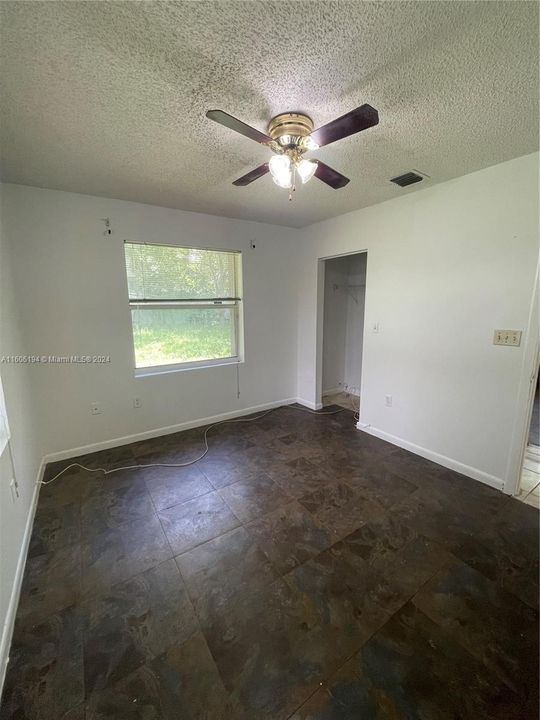 最近租的: $3,099 (3 贝兹, 1 浴室, 1118 平方英尺)