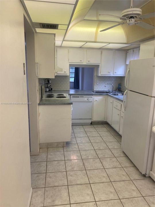 Recently Sold: $125,000 (2 beds, 2 baths, 1070 Square Feet)