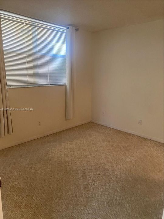 Vendido Recientemente: $125,000 (2 camas, 2 baños, 1070 Pies cuadrados)