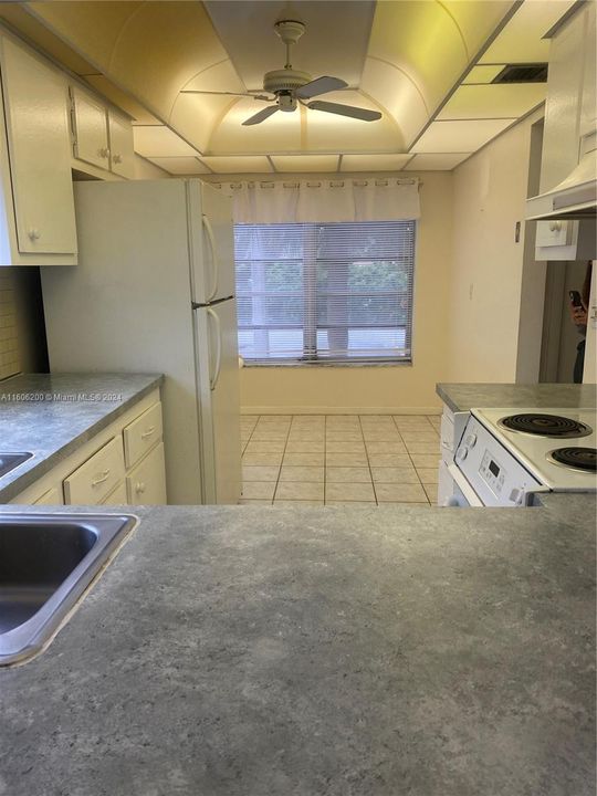 Recently Sold: $125,000 (2 beds, 2 baths, 1070 Square Feet)