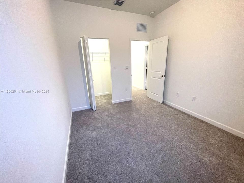 For Rent: $3,000 (4 beds, 2 baths, 0 Square Feet)