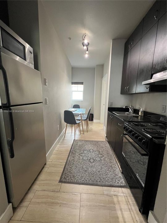 For Rent: $1,875 (1 beds, 1 baths, 18467 Square Feet)