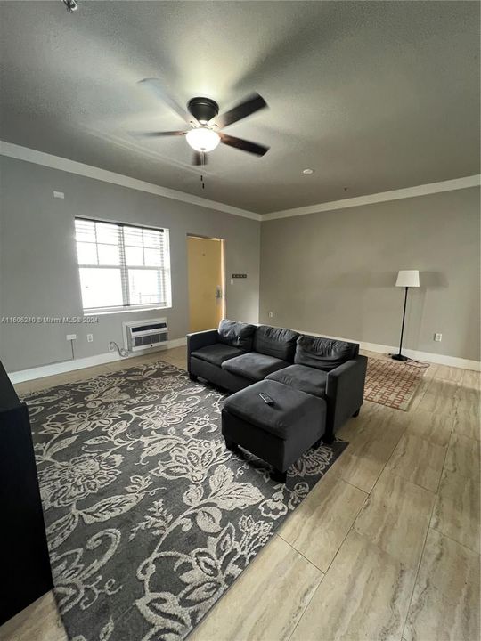 Recently Rented: $1,875 (1 beds, 1 baths, 18467 Square Feet)