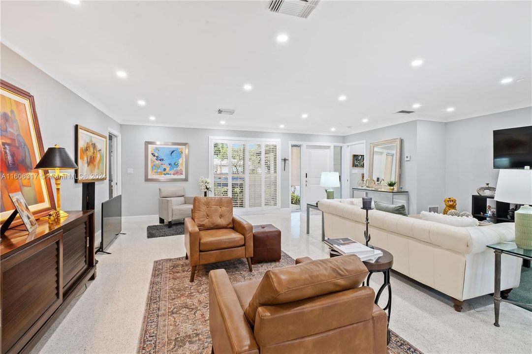 For Sale: $2,200,000 (4 beds, 3 baths, 2558 Square Feet)