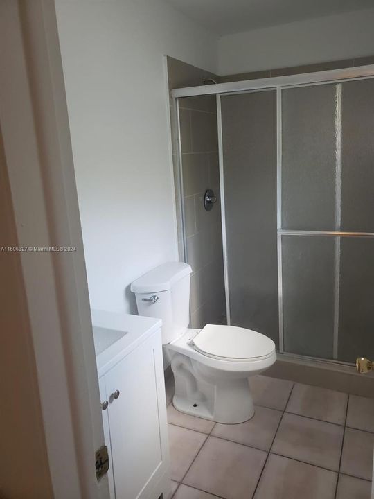 For Rent: $2,300 (3 beds, 2 baths, 0 Square Feet)