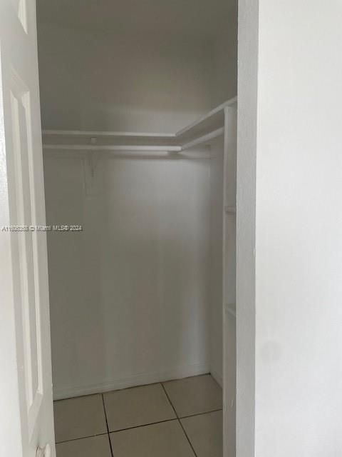 For Rent: $2,000 (1 beds, 1 baths, 605 Square Feet)