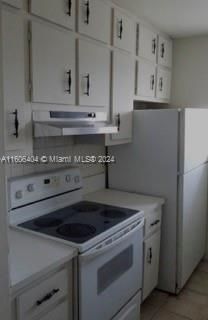 For Rent: $1,800 (2 beds, 1 baths, 840 Square Feet)