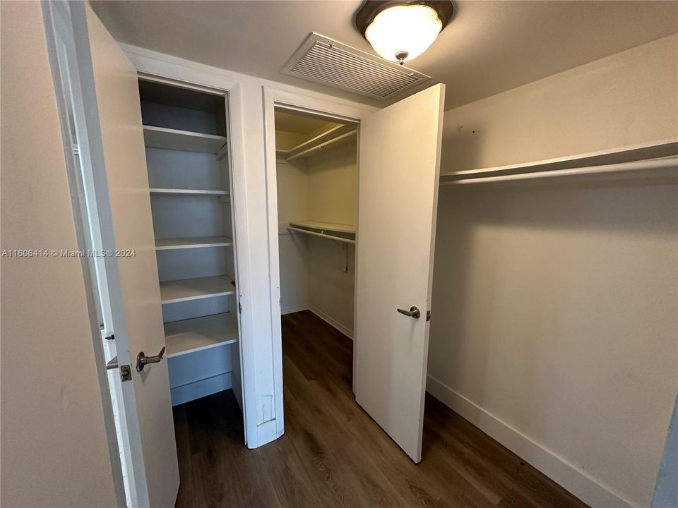 For Rent: $3,200 (2 beds, 2 baths, 1048 Square Feet)