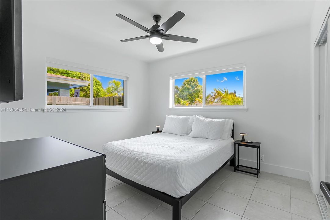 For Sale: $599,000 (4 beds, 2 baths, 1538 Square Feet)