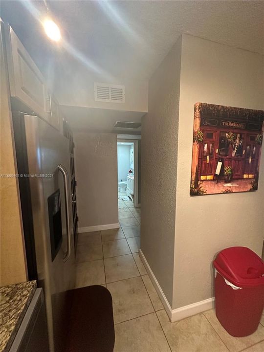 For Sale: $79,900 (1 beds, 1 baths, 850 Square Feet)