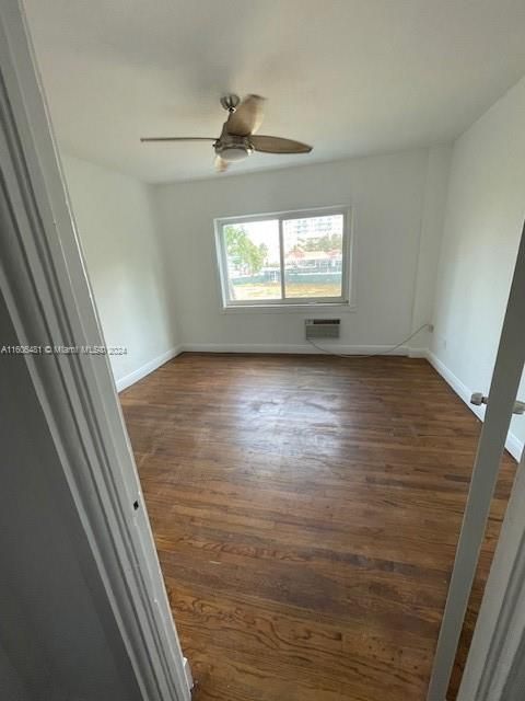 For Rent: $2,100 (2 beds, 1 baths, 670 Square Feet)