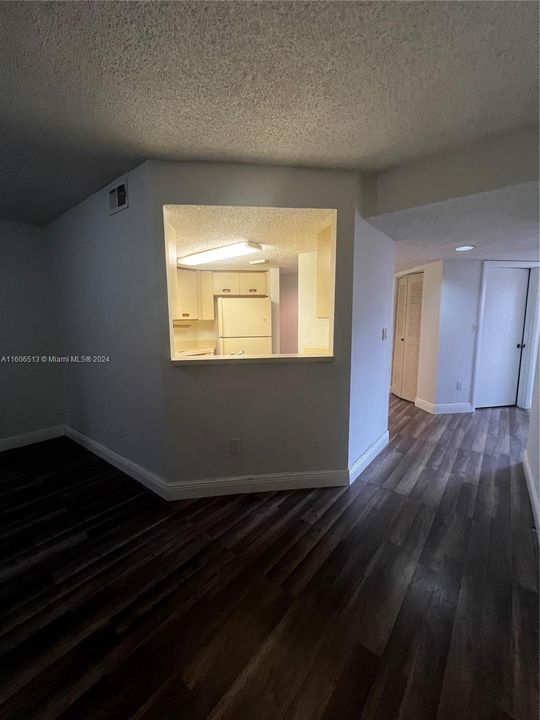 Recently Rented: $2,250 (2 beds, 2 baths, 1116 Square Feet)