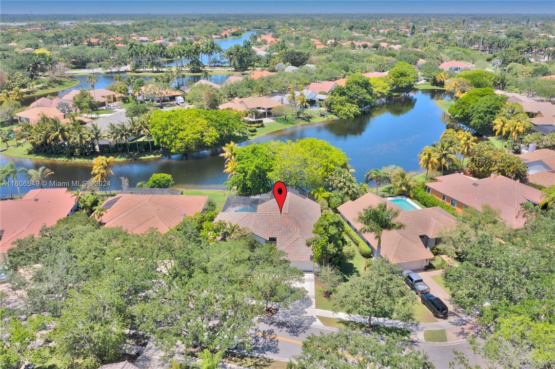 Active With Contract: $1,300,000 (4 beds, 3 baths, 2514 Square Feet)