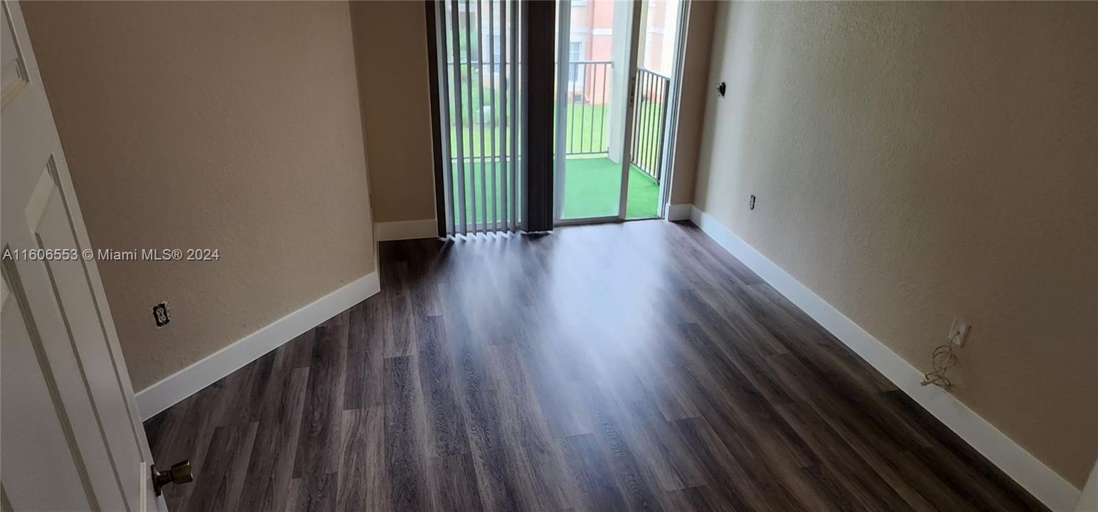 Recently Rented: $2,500 (2 beds, 2 baths, 1321 Square Feet)