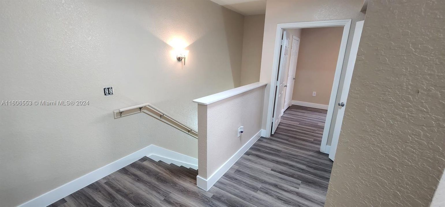 For Rent: $2,500 (2 beds, 2 baths, 1321 Square Feet)