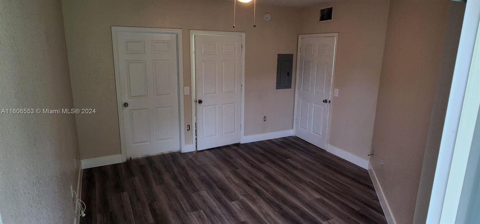 Recently Rented: $2,500 (2 beds, 2 baths, 1321 Square Feet)