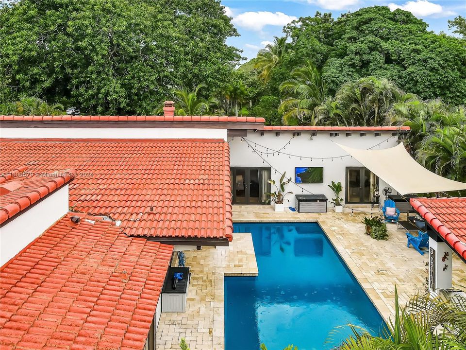 En Venta: $1,290,000 (3 camas, 2 baños, 2378 Pies cuadrados)