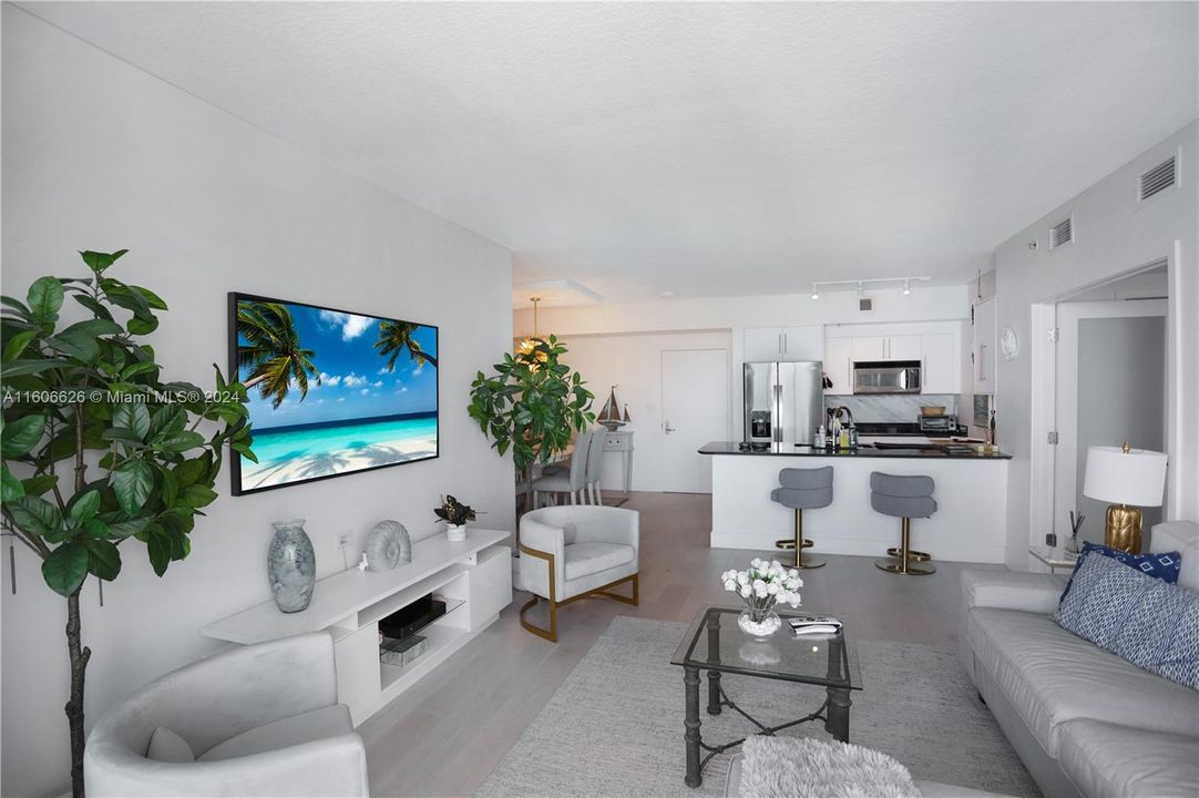 Active With Contract: $4,200 (2 beds, 2 baths, 1169 Square Feet)