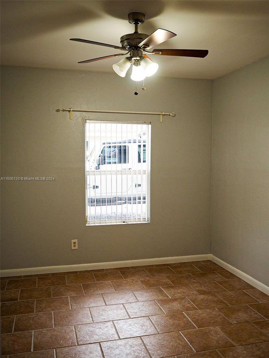 Recently Rented: $1,500 (1 beds, 1 baths, 0 Square Feet)