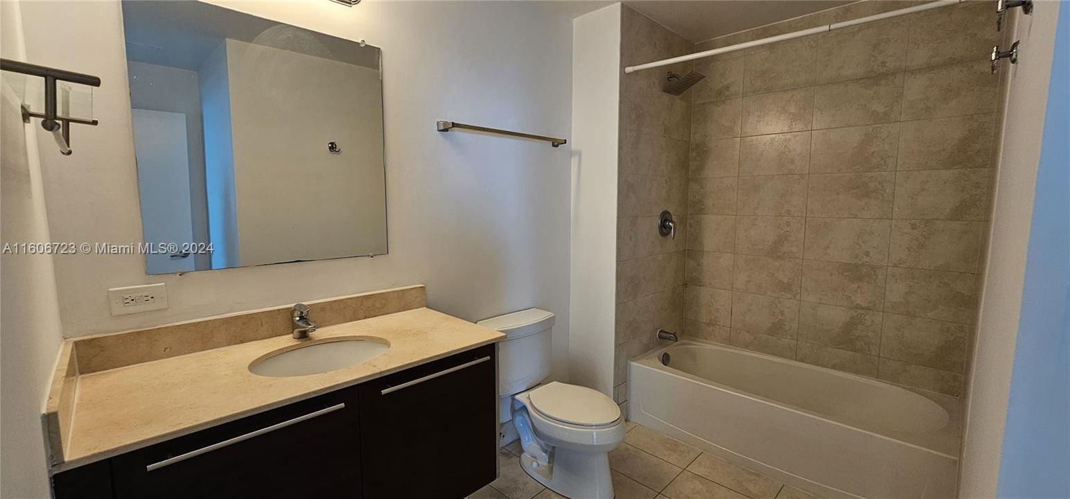 For Rent: $2,850 (1 beds, 1 baths, 663 Square Feet)