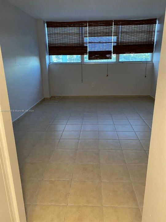 For Rent: $2,000 (1 beds, 1 baths, 778 Square Feet)