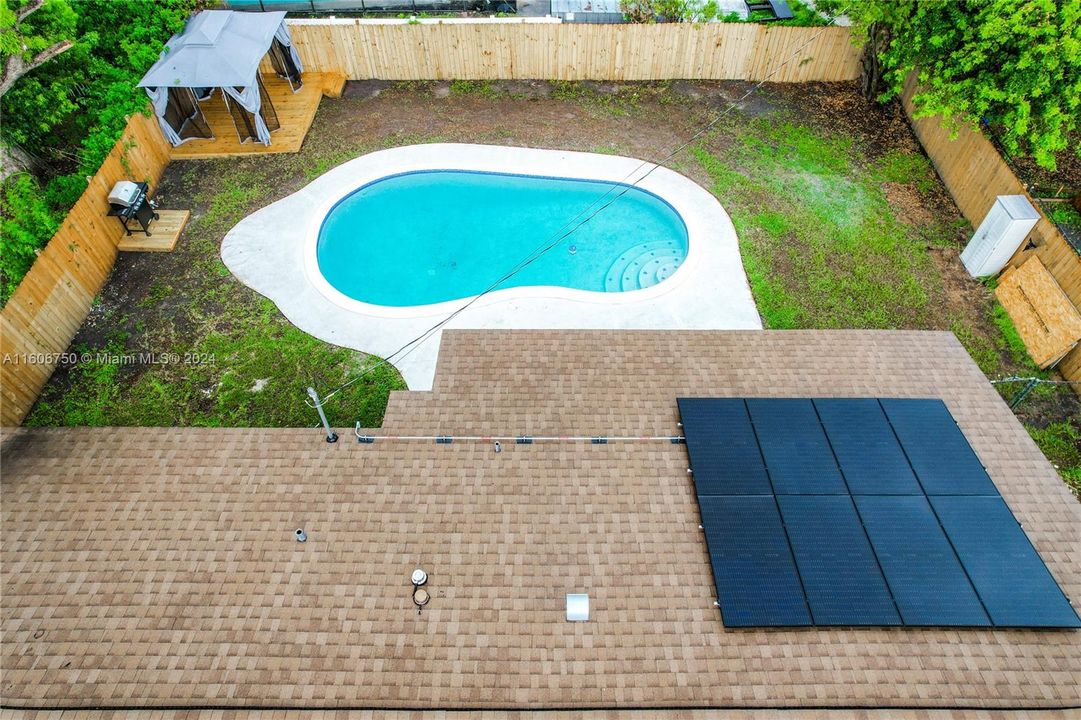 En Venta: $379,900 (3 camas, 2 baños, 1000 Pies cuadrados)