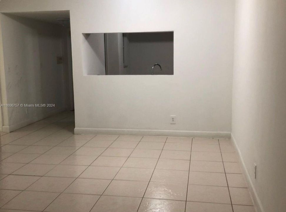 En Venta: $170,000 (2 camas, 2 baños, 855 Pies cuadrados)