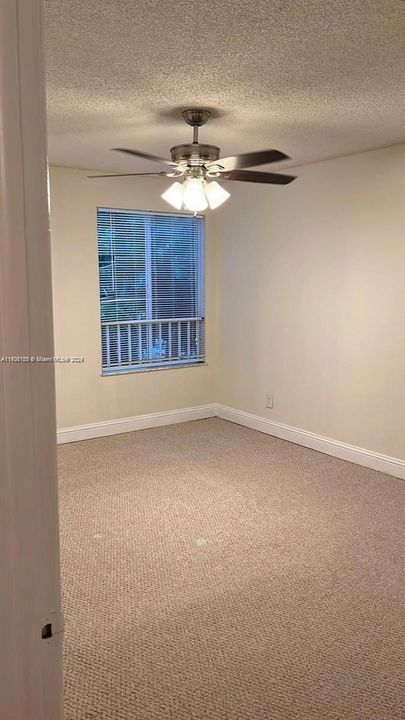 For Rent: $2,300 (2 beds, 2 baths, 1105 Square Feet)