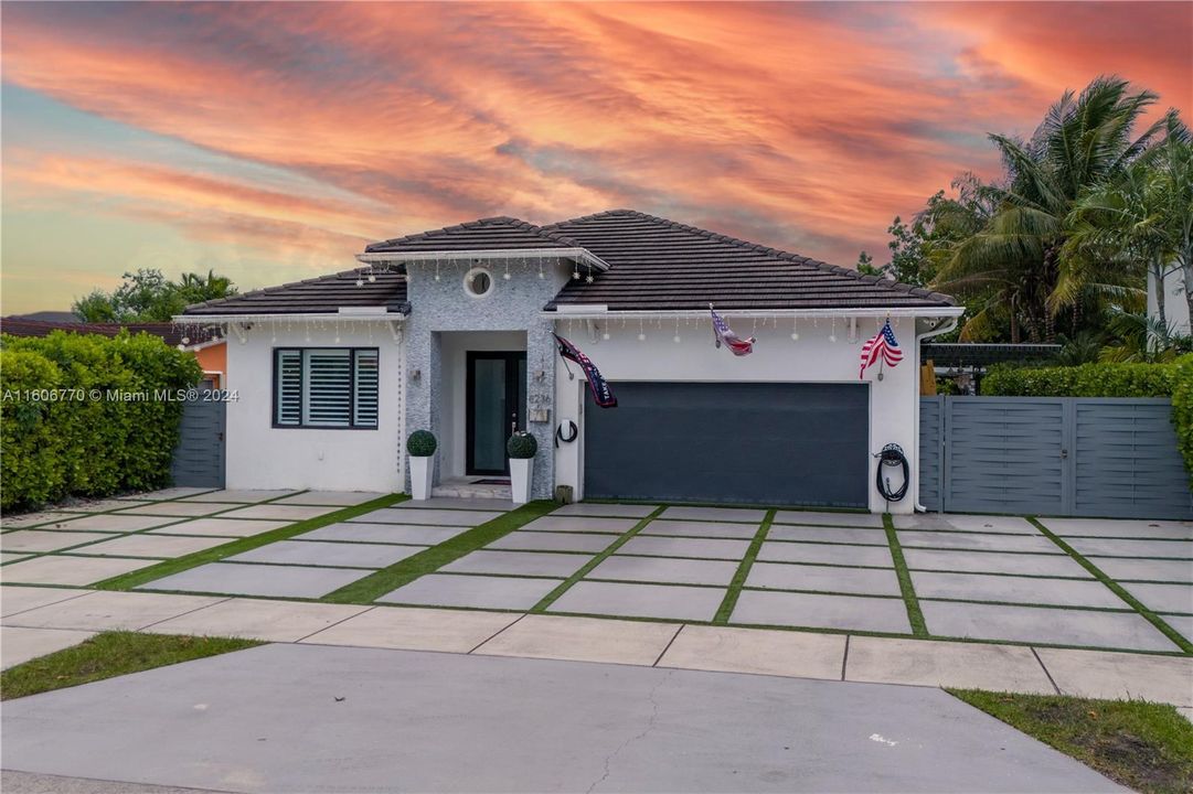 For Sale: $1,249,000 (4 beds, 2 baths, 2149 Square Feet)