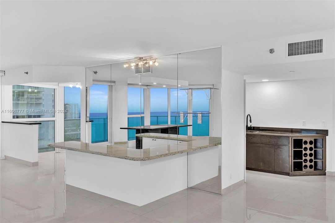 Recently Sold: $2,000,000 (3 beds, 3 baths, 2430 Square Feet)