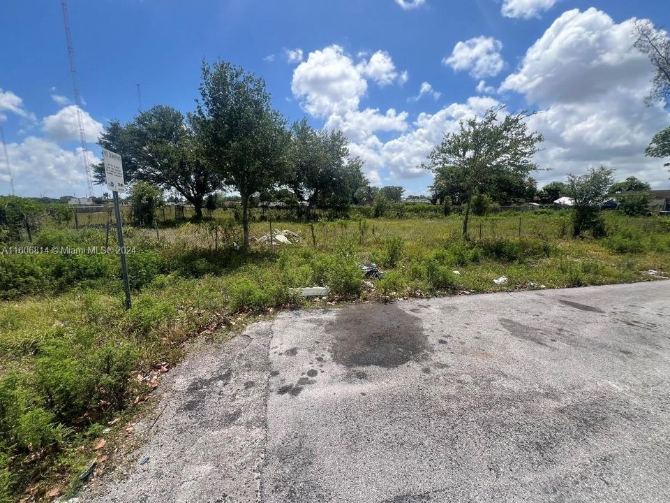 For Sale: $225,000 (0.18 acres)