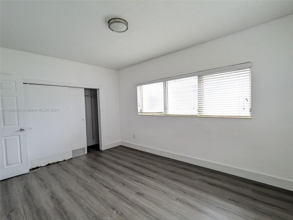 For Rent: $2,250 (2 beds, 1 baths, 1000 Square Feet)