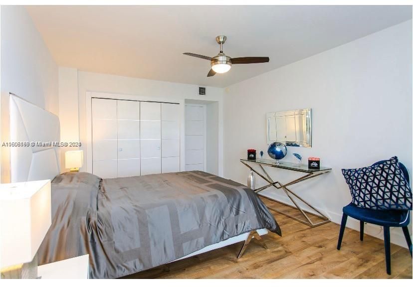 Recently Rented: $4,150 (2 beds, 2 baths, 1334 Square Feet)