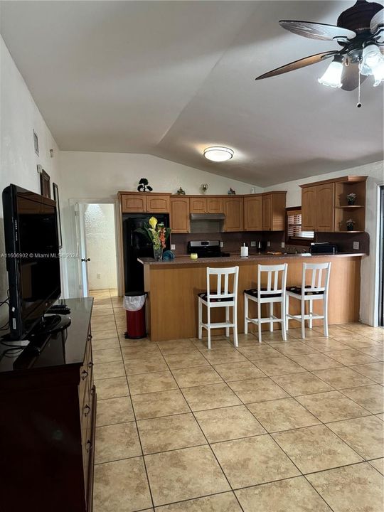 For Rent: $2,600 (2 beds, 1 baths, 0 Square Feet)