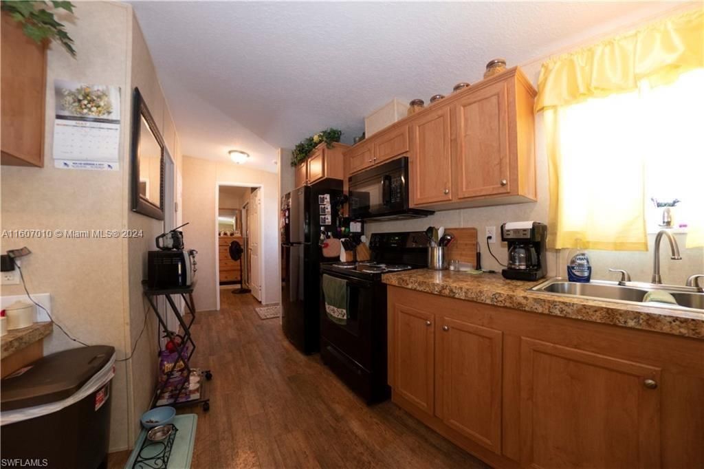 For Sale: $239,000 (1 beds, 1 baths, 0 Square Feet)