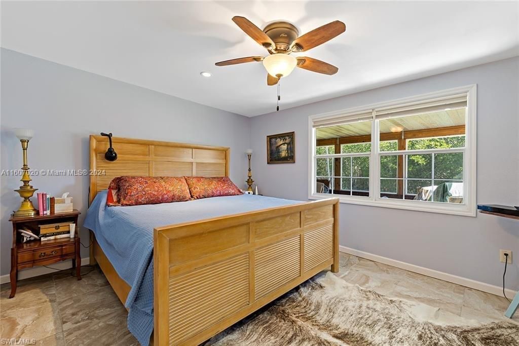 For Sale: $649,500 (2 beds, 2 baths, 1608 Square Feet)