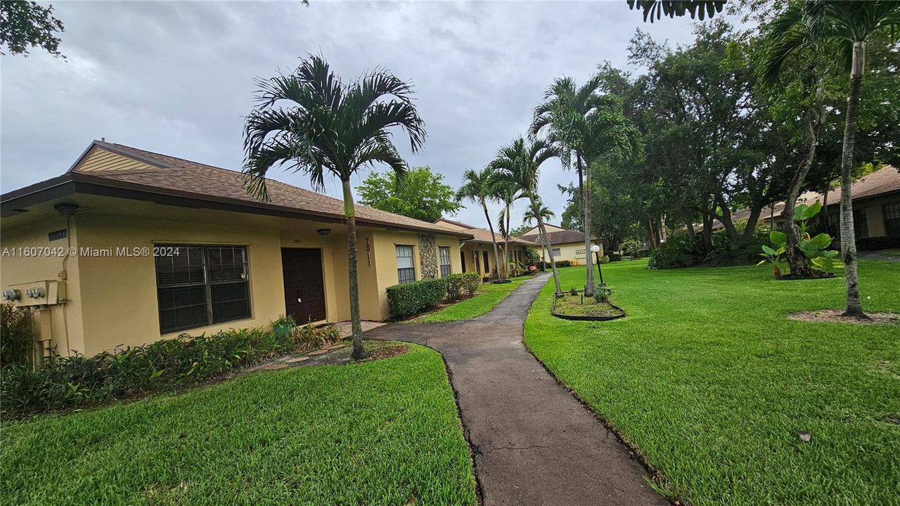 Active With Contract: $3,300 (4 beds, 2 baths, 1823 Square Feet)