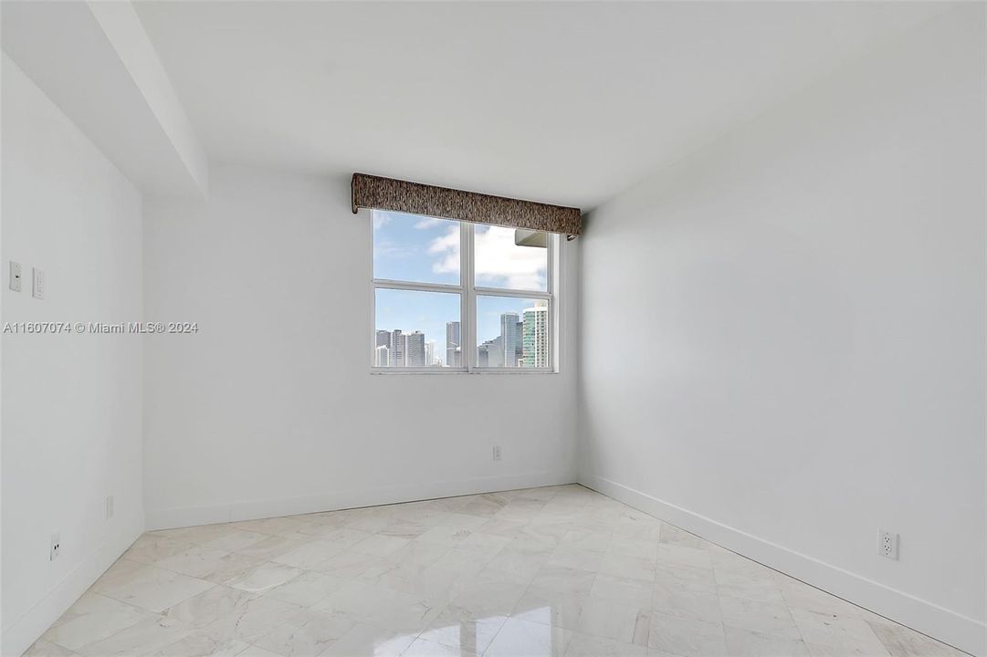 For Sale: $824,900 (2 beds, 2 baths, 1120 Square Feet)