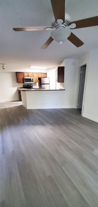 For Rent: $2,175 (2 beds, 2 baths, 1024 Square Feet)