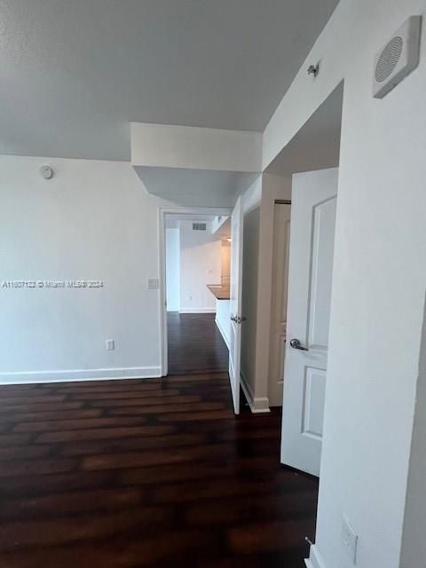 For Rent: $2,500 (2 beds, 2 baths, 1036 Square Feet)