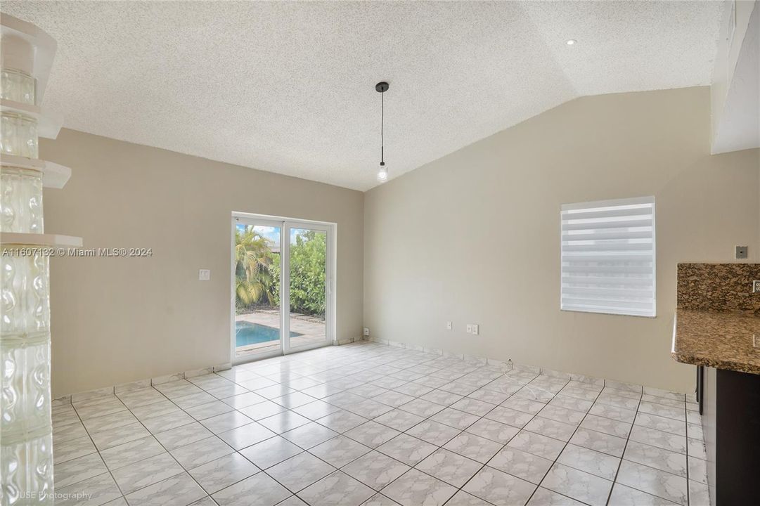 Active With Contract: $4,100 (3 beds, 2 baths, 1745 Square Feet)