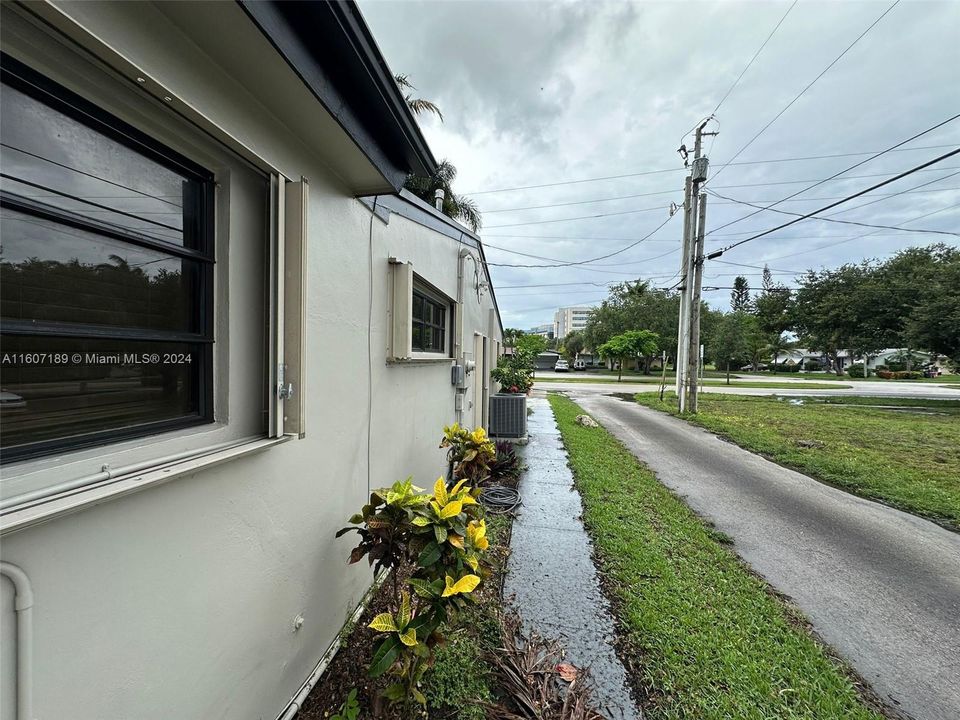 For Sale: $595,000 (2 beds, 2 baths, 0 Square Feet)