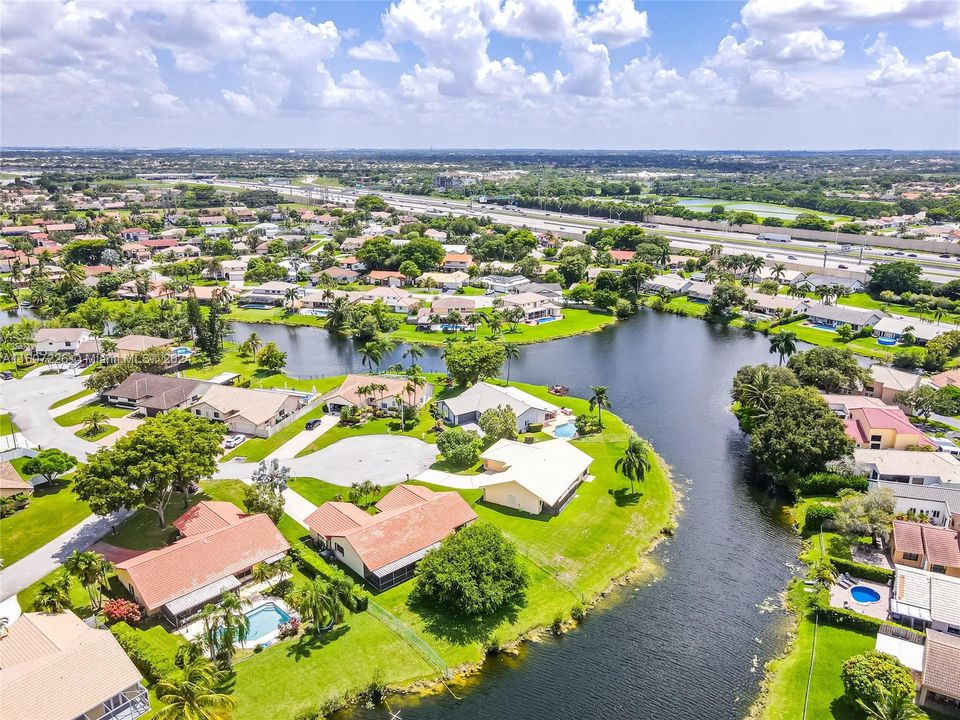 For Sale: $849,999 (4 beds, 2 baths, 2210 Square Feet)