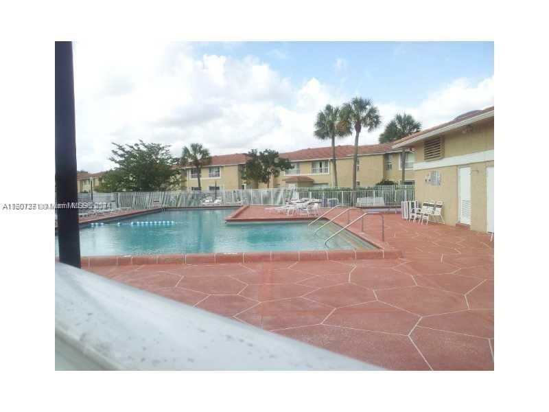 For Rent: $2,100 (2 beds, 2 baths, 768 Square Feet)